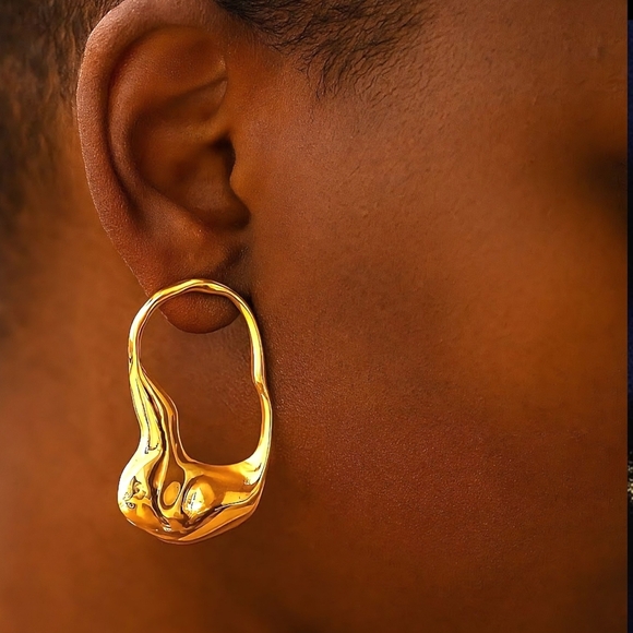 🆕️Exaggerated Modern 18K Gold Plated 304L Stainless Steel Statement Earrings - Picture 9 of 13
